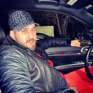 Meet your Posher, Sam